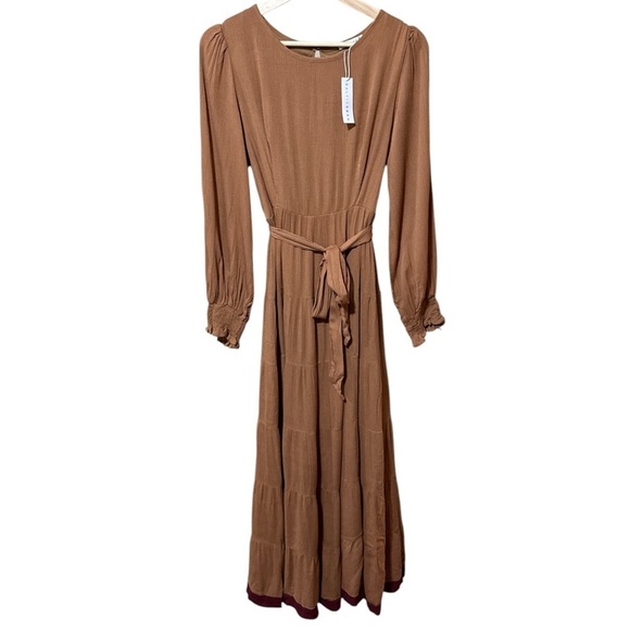 NWT - Baltic Born Colbie Tiered Maxi Dress - Camel - Size L - Picture 5 of 7